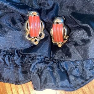 Vintage Gold Tone Reja Clip On Earrings